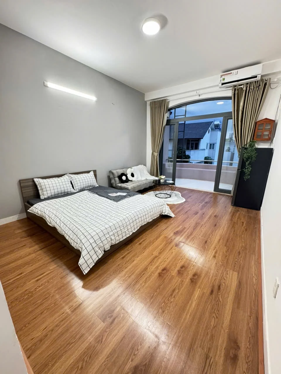 Studio apartment on Nguyễn Gia Trí, Binh Thanh District