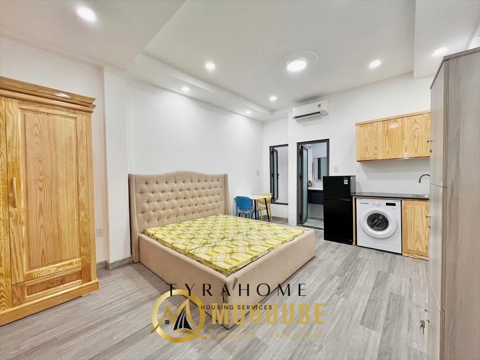 Studio apartment on Bùi Đình Tuý, Binh Thanh District
