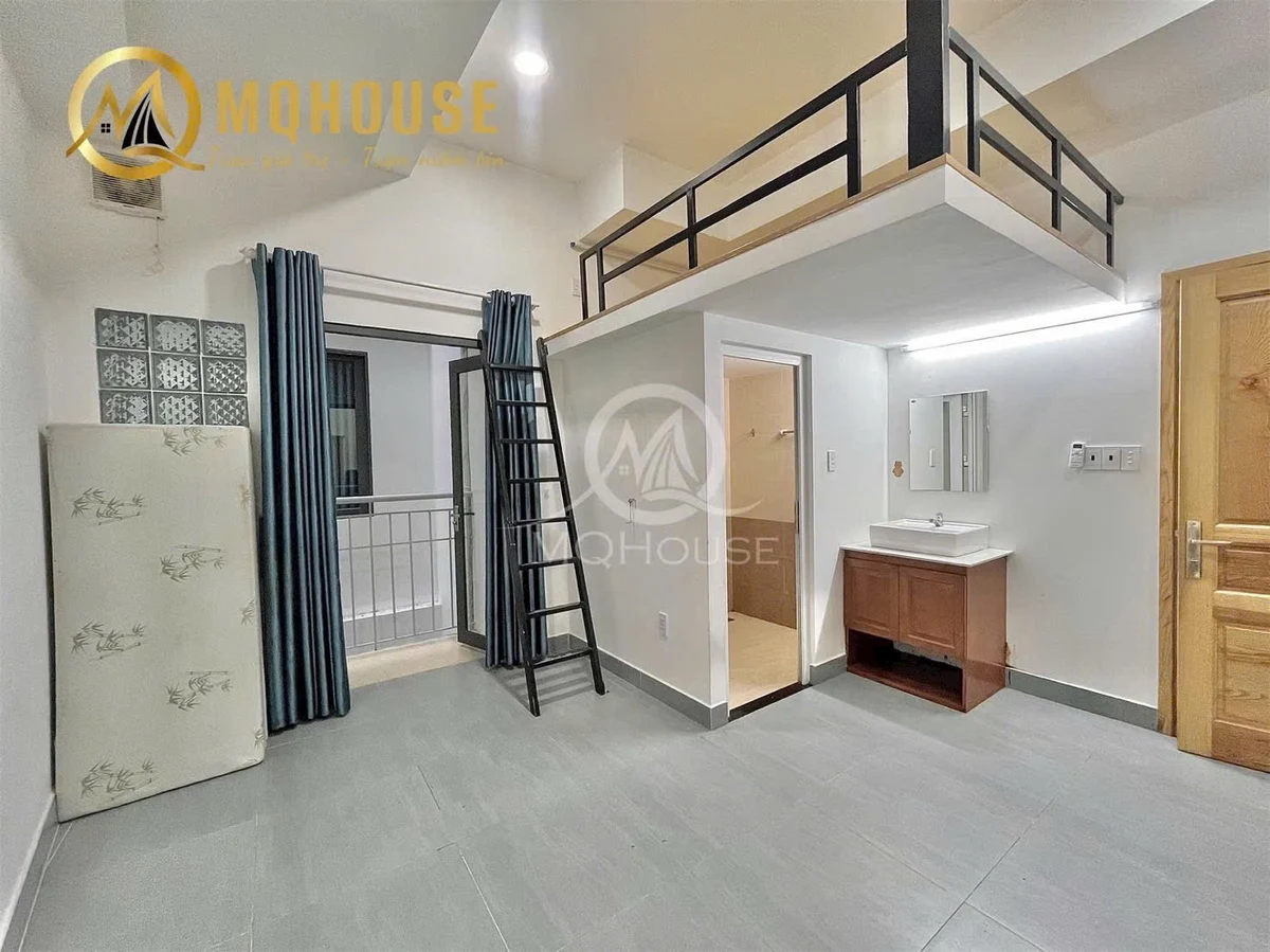 Duplex apartment on Nguyễn Hữu Cảnh, Binh Thanh District