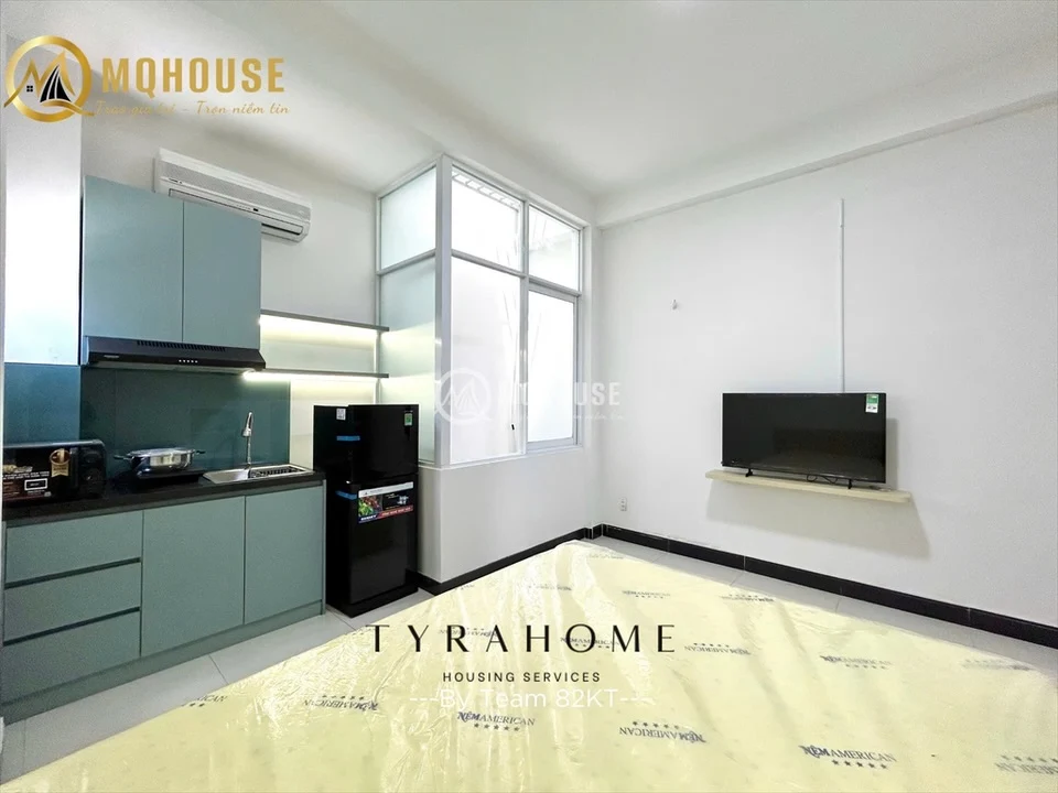 Studio apartment on Huỳnh Văn Bánh, Phu Nhuan District