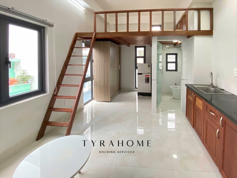 Duplex apartment on Phan Đăng Lưu, Phu Nhuan District