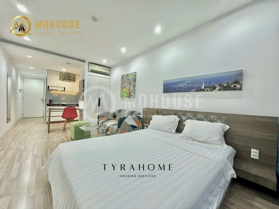 Studio apartment on Lê Văn Sỹ, Phu Nhuan District