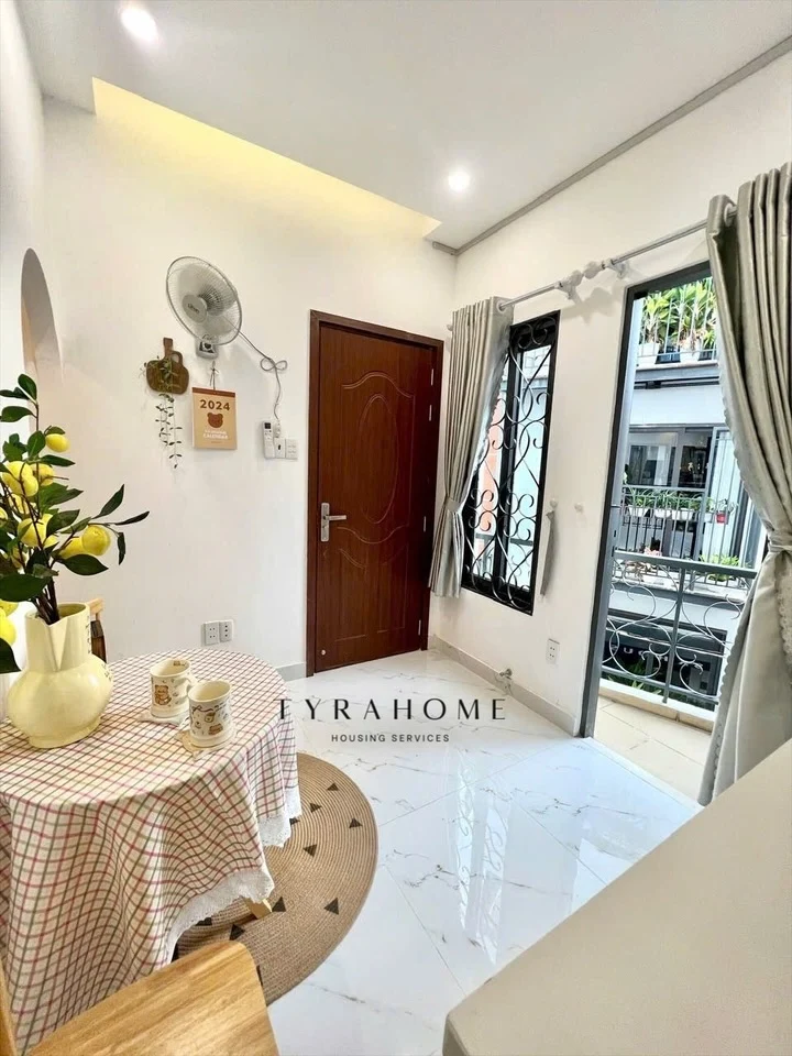 1-bedroom apartment on Lê Văn Sỹ, District 3