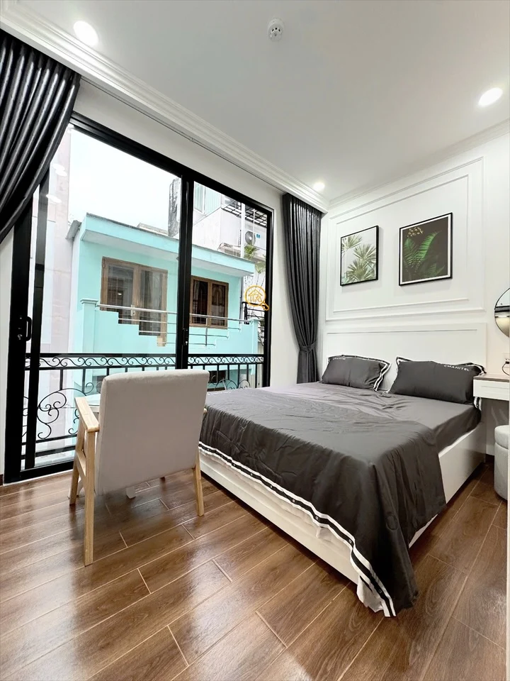Studio apartment on Bà Huyện Thanh Quan, District 3