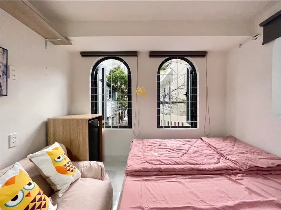 Studio apartment on Cách Mạng Tháng Tám, District 3