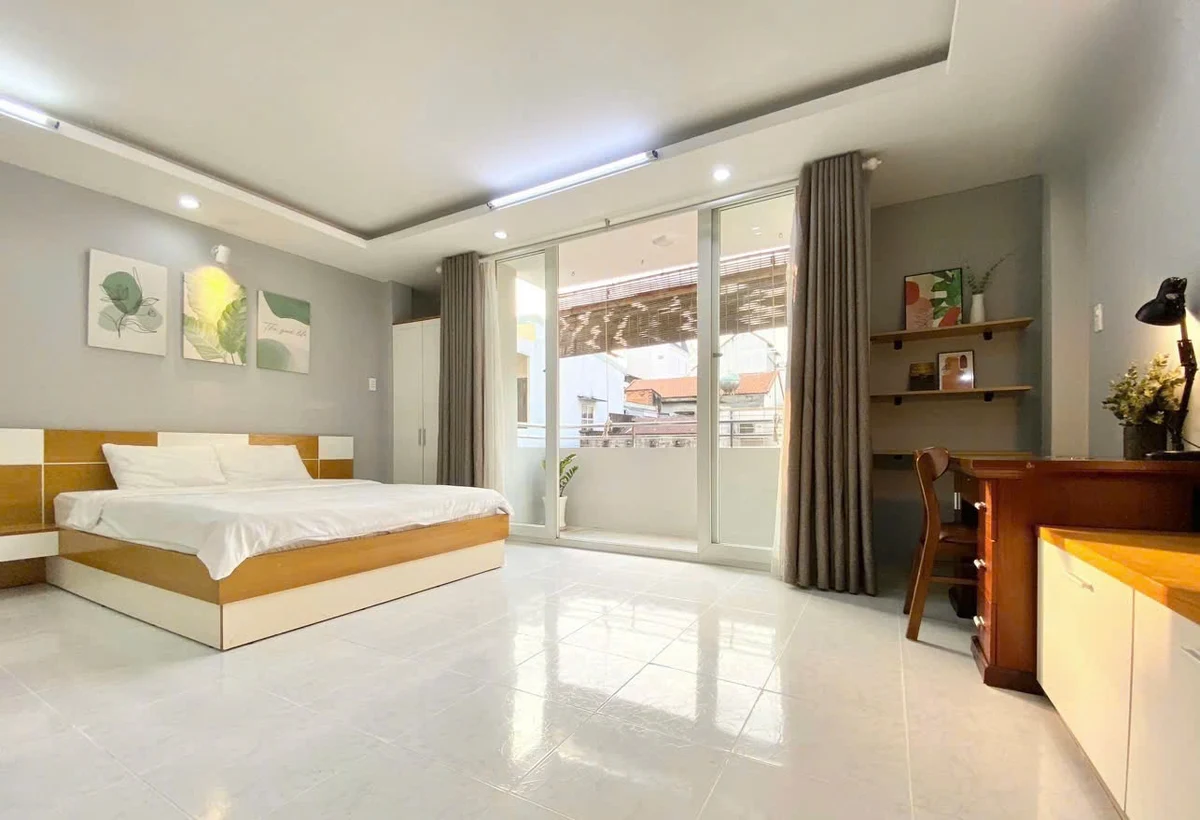 Studio apartment on Lê Văn Sỹ, Phu Nhuan District