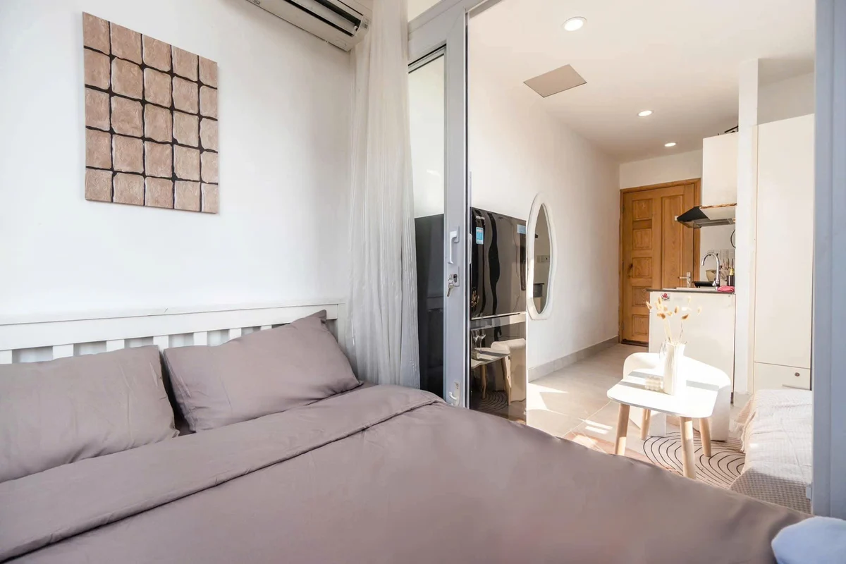 1-bedroom apartment on Cống Quỳnh, District 1
