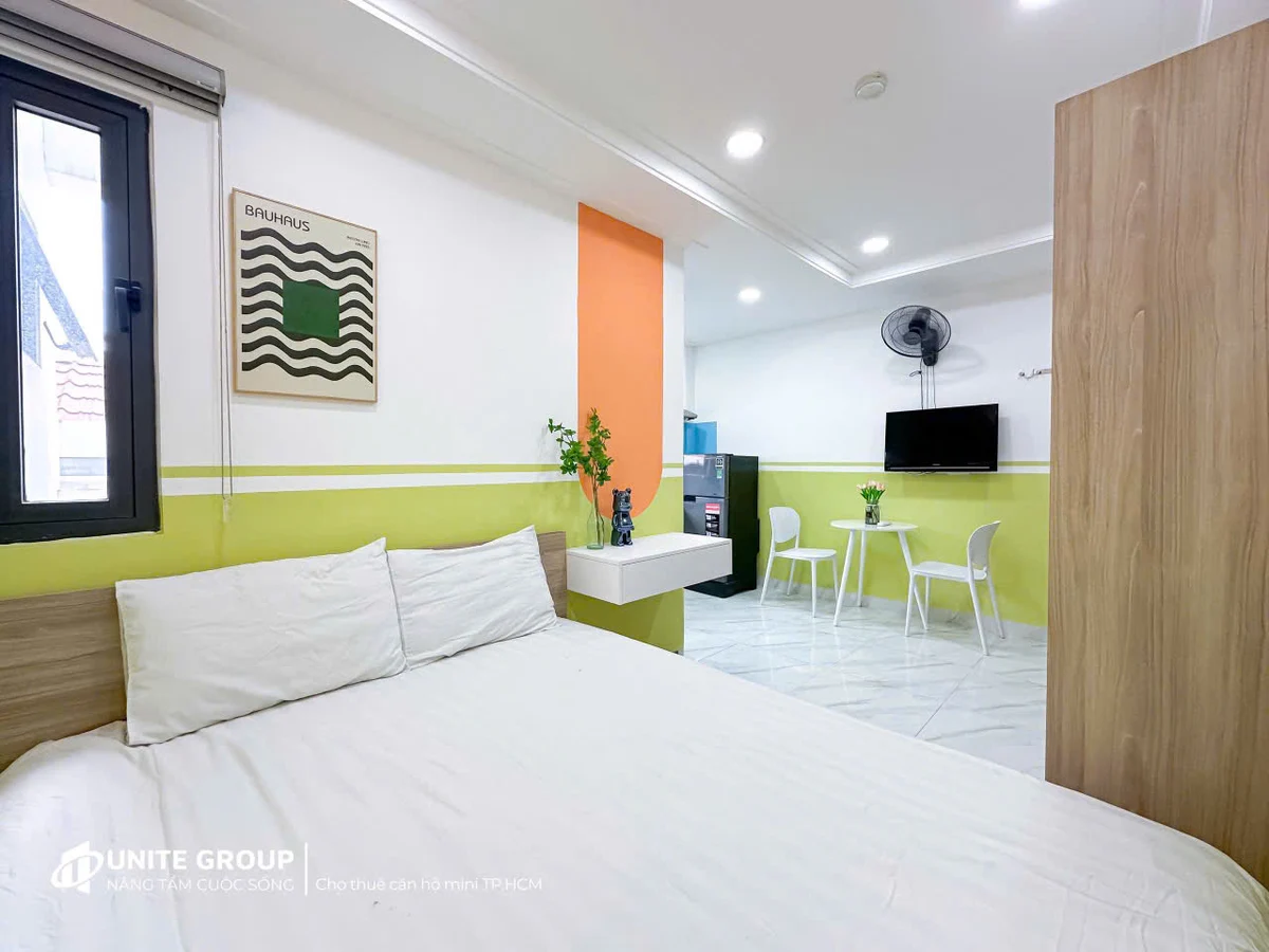 Studio apartment on Cách Mạng Tháng Tám, District 10