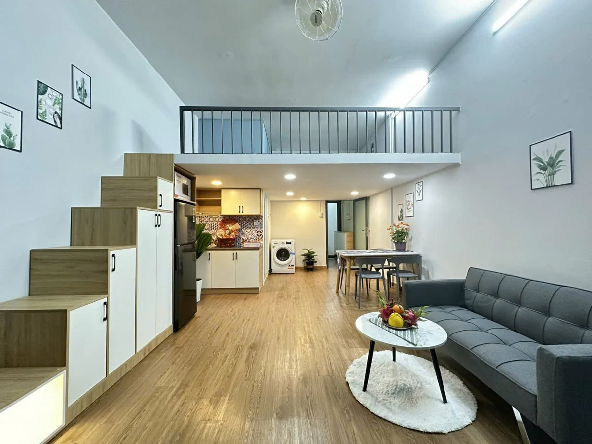Duplex apartment on 3 Tháng 2, District 10