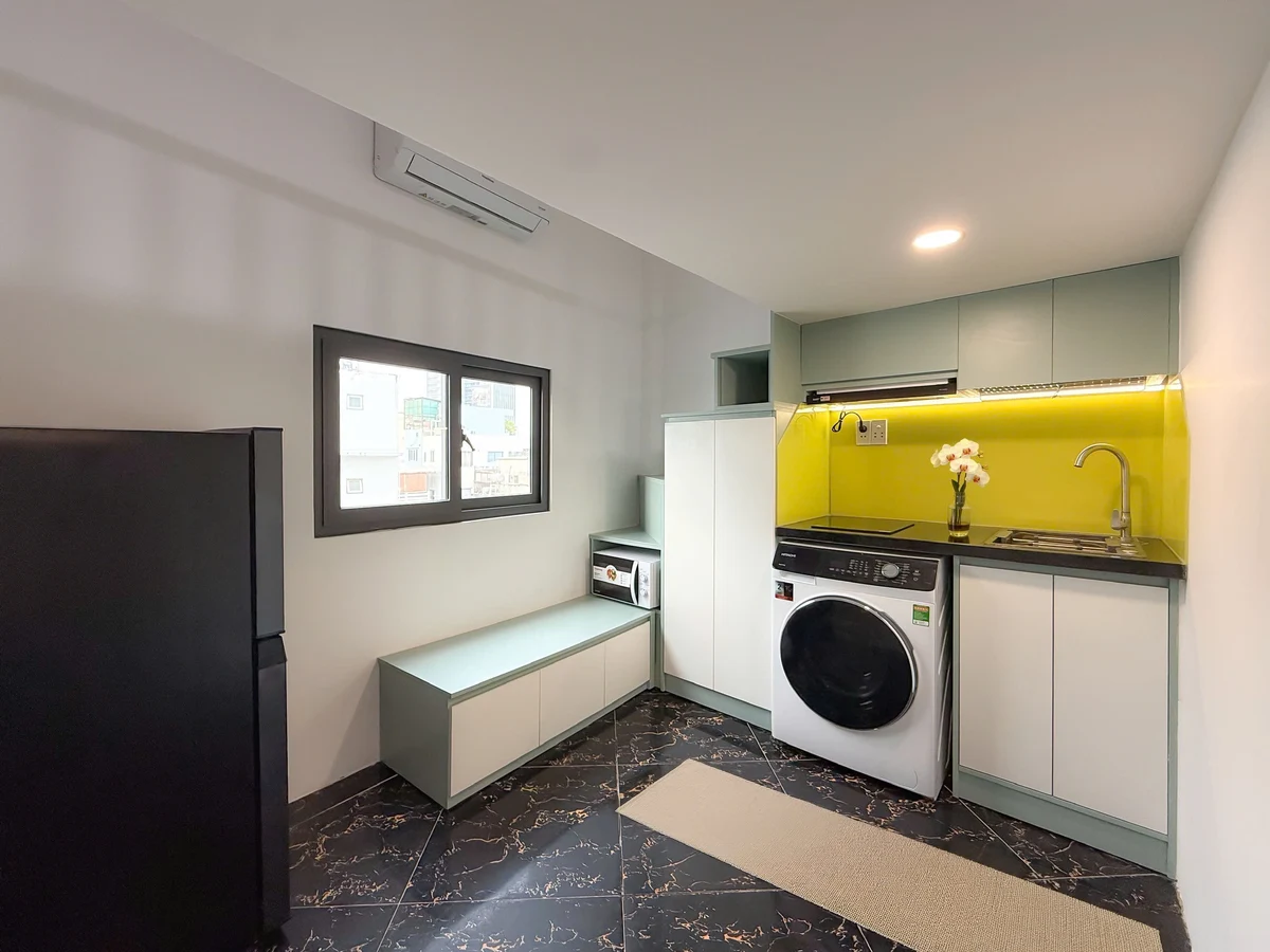 Duplex apartment on Bùi Thị Xuân, District 1