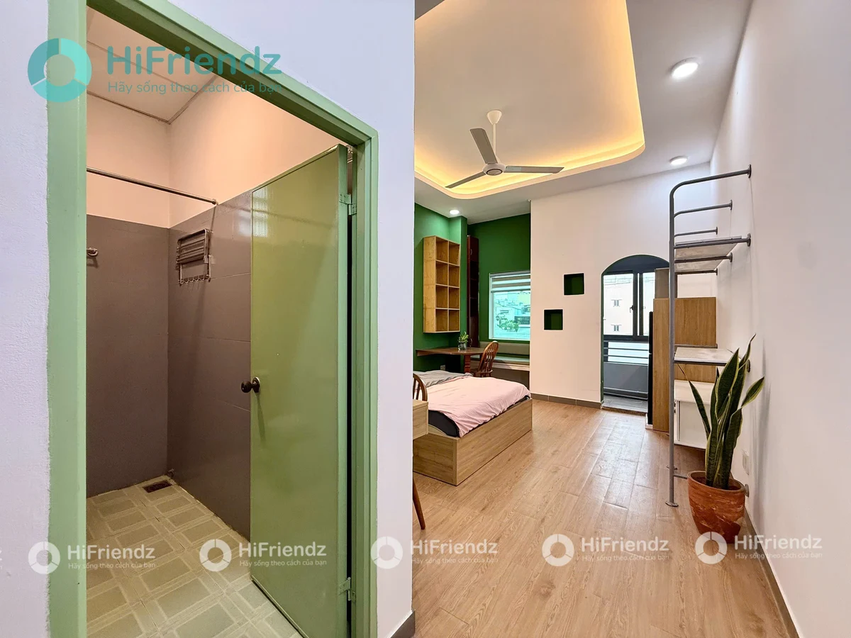Studio apartment on Lê Văn Sỹ, Phu Nhuan District