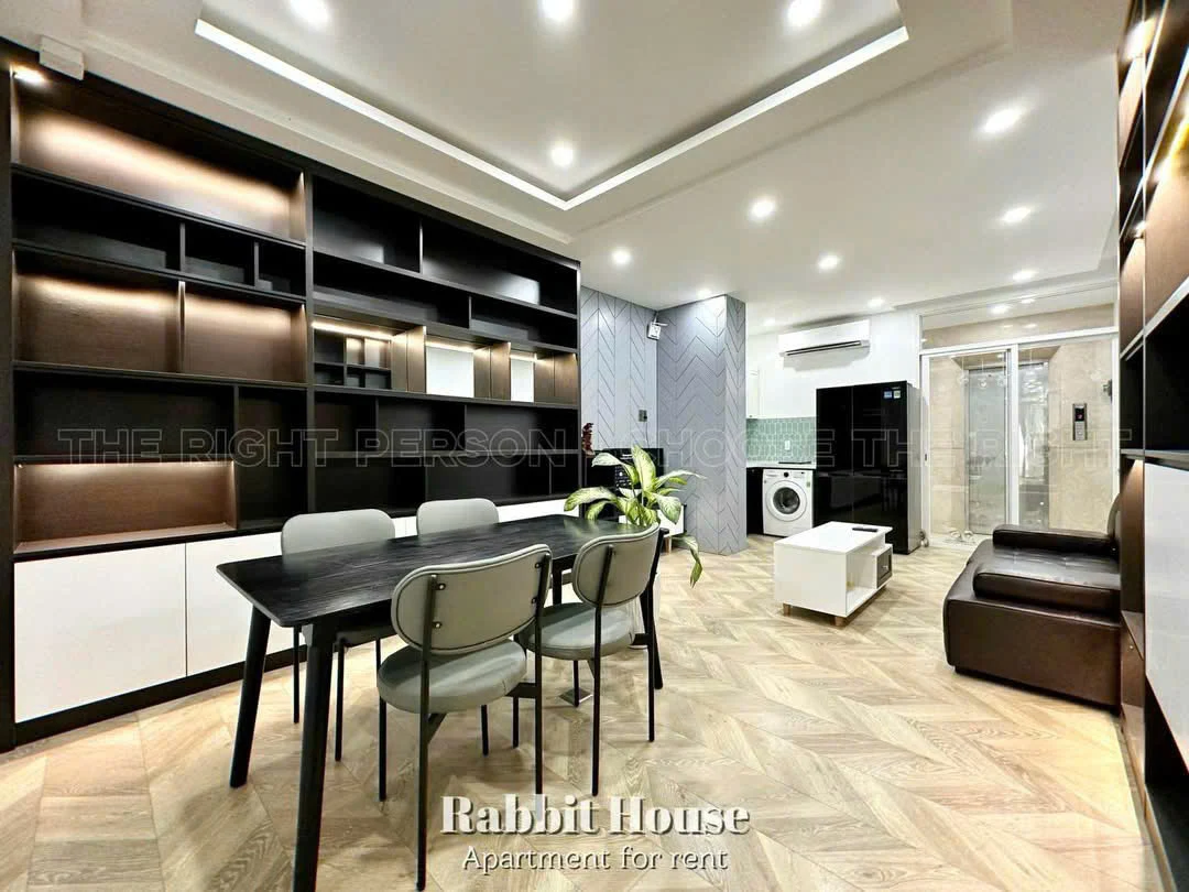 2-bedroom apartment on 3 Tháng 2, District 10