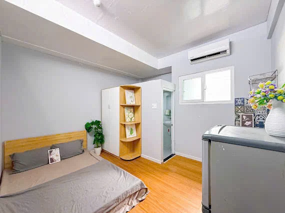 Studio apartment on Cô Giang, District 1