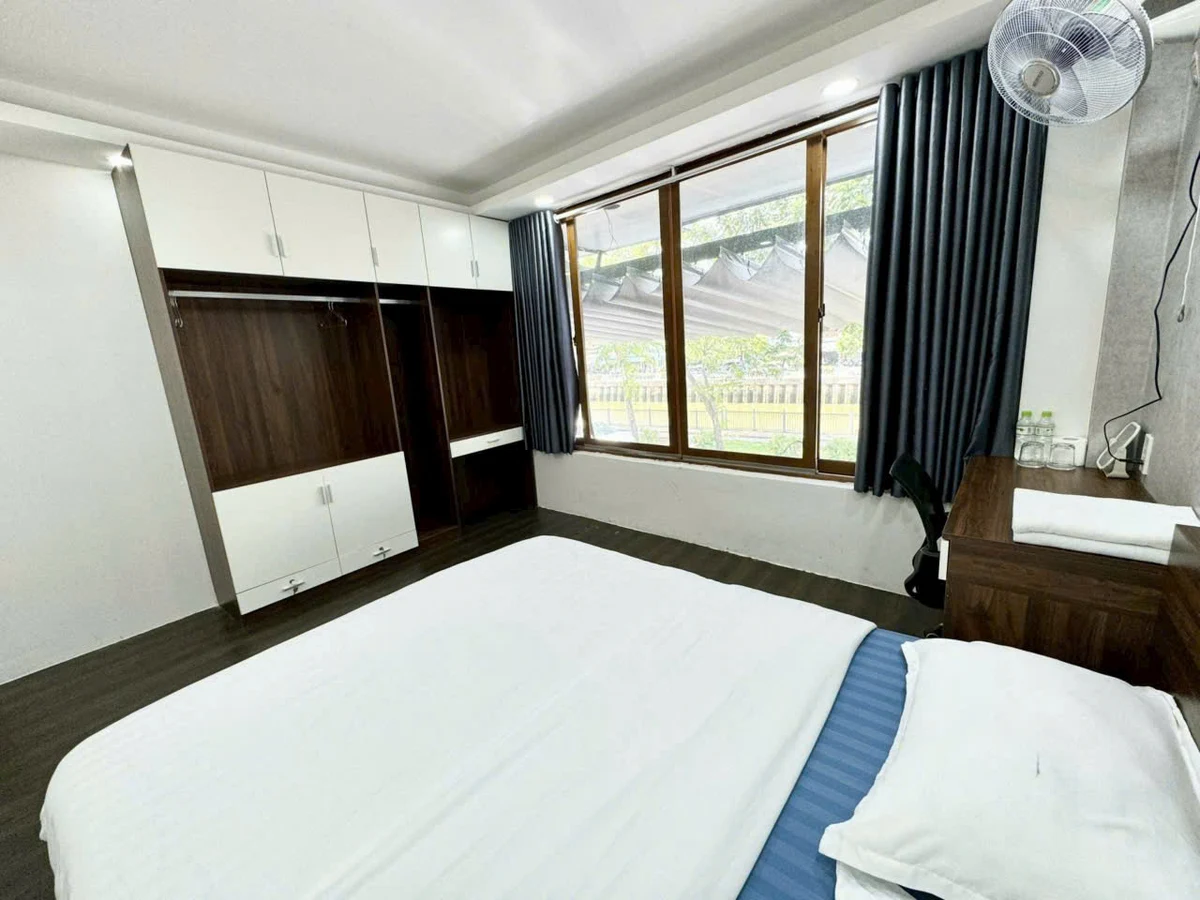 2-bedroom apartment on Trường Sa, District 3