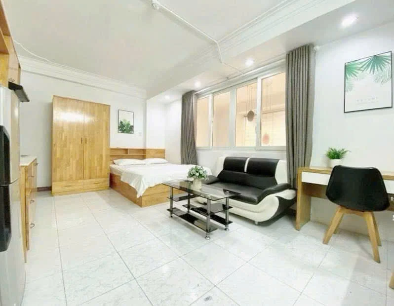 Studio apartment on Lê Văn Sỹ, Phu Nhuan District