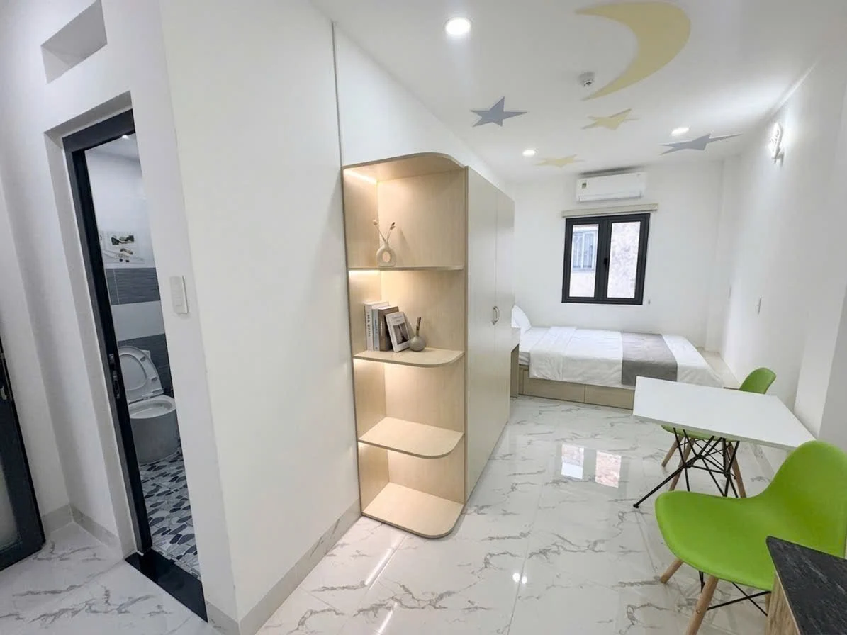 Studio apartment on Phan Văn Trị, Binh Thanh District