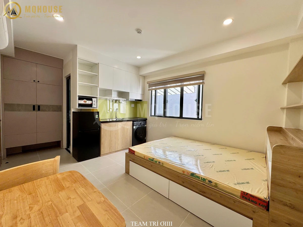Studio apartment on Bùi Đình Tuý, Binh Thanh District
