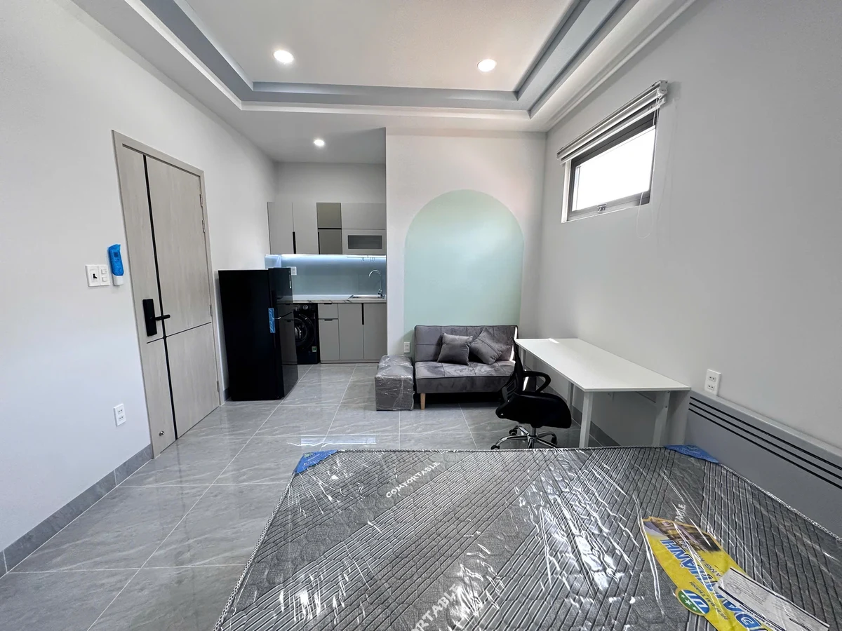 Studio apartment on Bùi Đình Tuý, Binh Thanh District