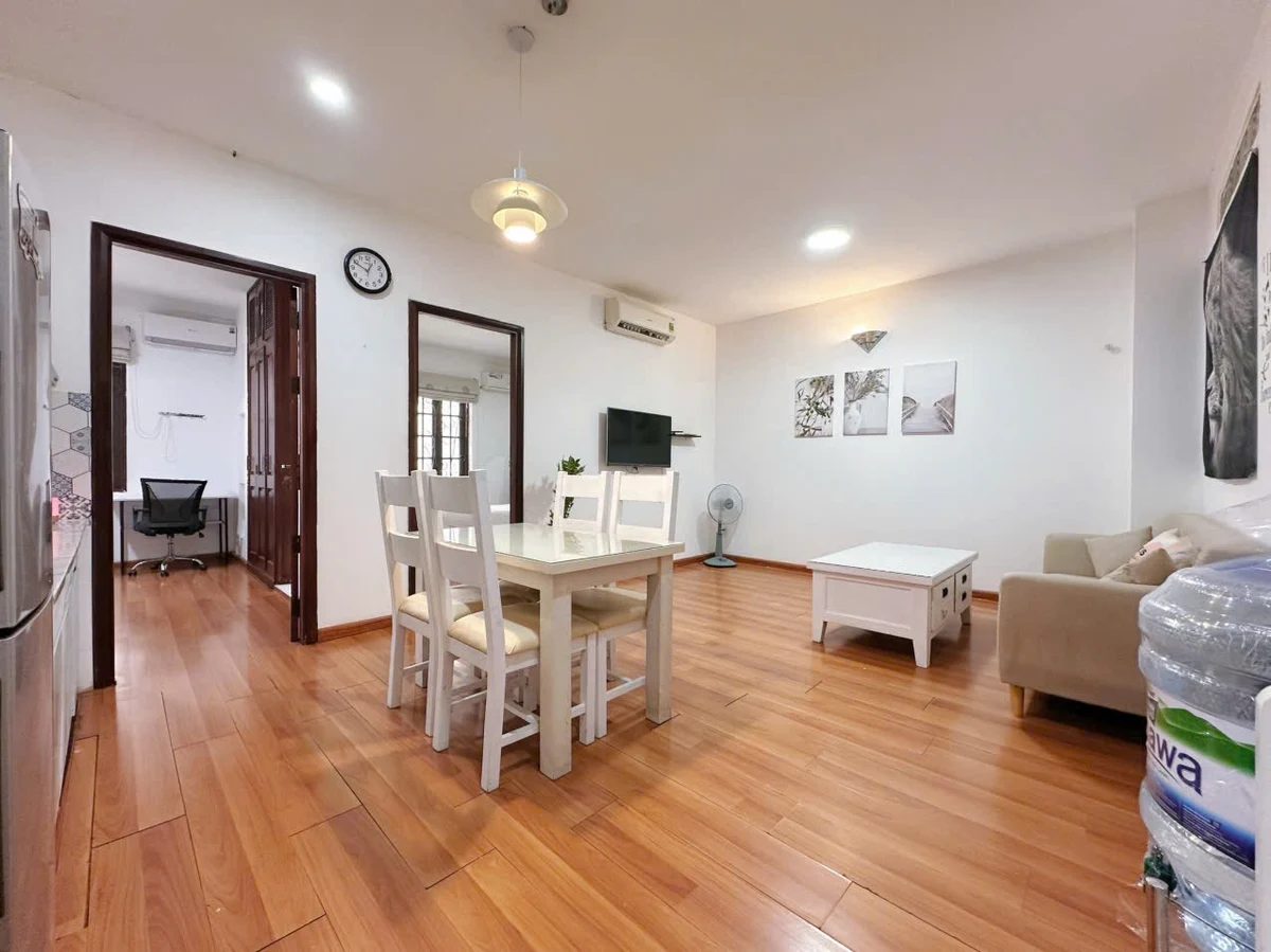 2-bedroom apartment on Nguyễn Văn Hưởng, District 2