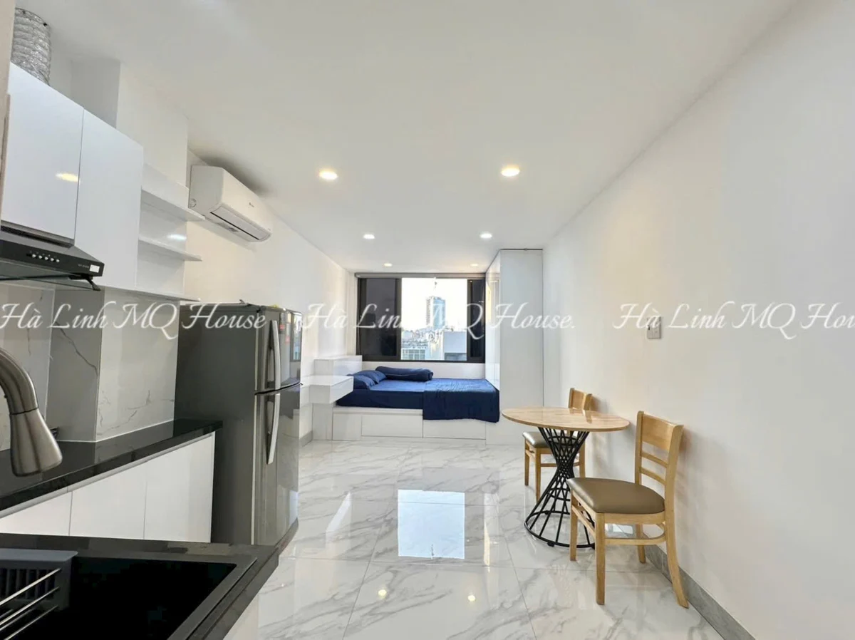 Studio apartment on Nguyễn Hữu Cảnh, Binh Thanh District
